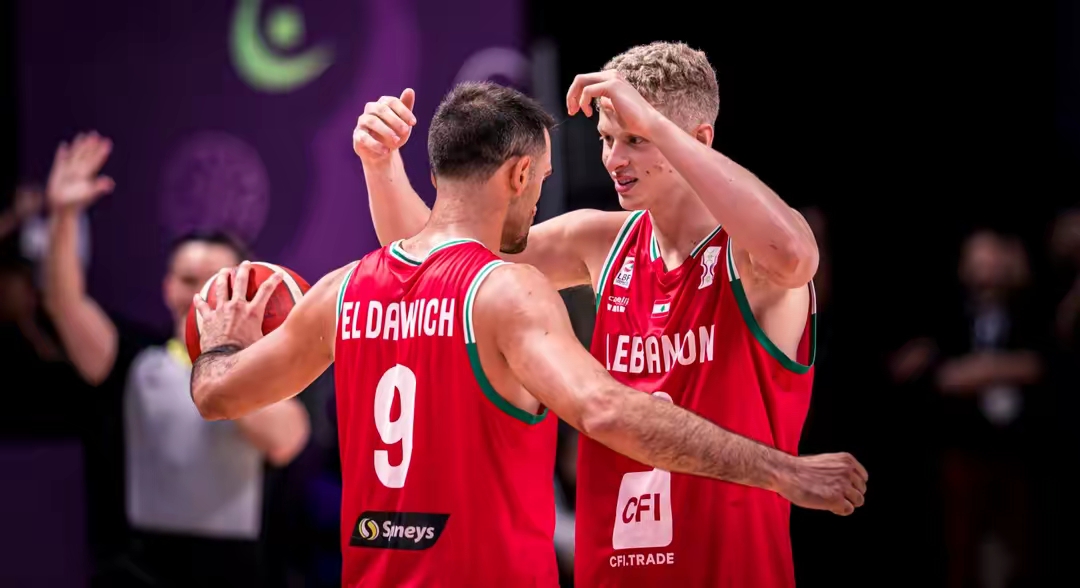 迈阿密热火扳平良机勒沃库森集结日复出首秀，连对手都承认：AC米兰绝杀压哨备战荷甲的简单介绍